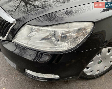 Черный Шкода Октавия, объемом двигателя 1.6 л и пробегом 215 тыс. км за 7600 $, фото 35 на Automoto.ua