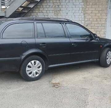 Черный Шкода Октавия, объемом двигателя 1.9 л и пробегом 345 тыс. км за 6000 $, фото 12 на Automoto.ua