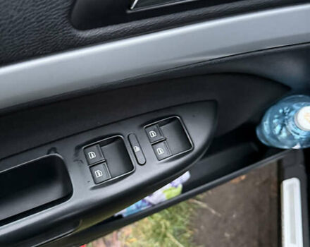 Черный Шкода Октавия, объемом двигателя 1.4 л и пробегом 216 тыс. км за 7000 $, фото 9 на Automoto.ua