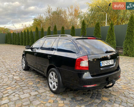 Шкода Октавия 2009 в Мукачеве на Automoto.ua Черный Шкода Октавия, объемом двигателя 1.6 л и пробегом 282 тыс. км за 7700 $, фото 5 на Automoto.ua
