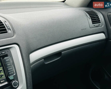 Черный Шкода Октавия, объемом двигателя 1.8 л и пробегом 223 тыс. км за 8999 $, фото 36 на Automoto.ua