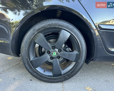 Чорний Шкода Октавія, об'ємом двигуна 1.6 л та пробігом 145 тис. км за 8599 $, фото 27 на Automoto.ua