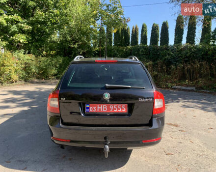 Черный Шкода Октавия, объемом двигателя 1.6 л и пробегом 240 тыс. км за 8200 $, фото 12 на Automoto.ua
