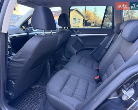 Черный Шкода Октавия, объемом двигателя 1.8 л и пробегом 270 тыс. км за 6550 $, фото 34 на Automoto.ua