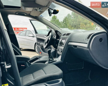 Черный Шкода Октавия, объемом двигателя 1.8 л и пробегом 223 тыс. км за 8999 $, фото 27 на Automoto.ua