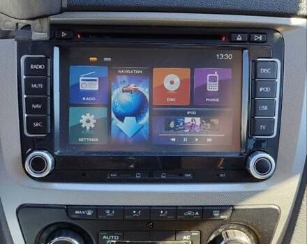 Черный Шкода Октавия, объемом двигателя 1.6 л и пробегом 305 тыс. км за 8000 $, фото 15 на Automoto.ua