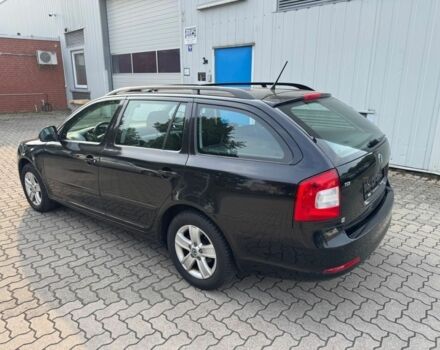 Чорний Шкода Октавія, об'ємом двигуна 2 л та пробігом 264 тис. км за 2100 $, фото 5 на Automoto.ua