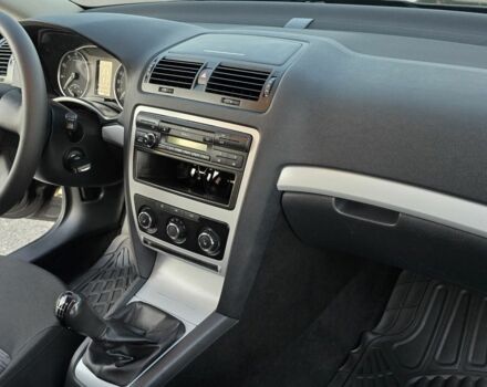 Чорний Шкода Октавія, об'ємом двигуна 1.4 л та пробігом 178 тис. км за 7600 $, фото 7 на Automoto.ua