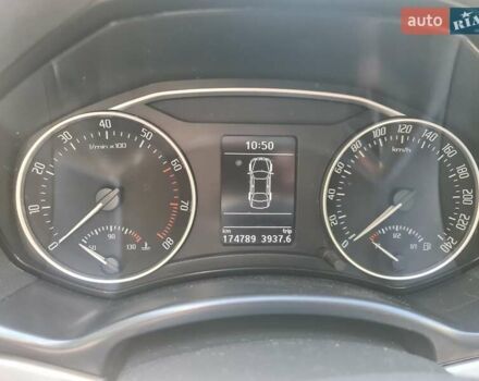 Черный Шкода Октавия, объемом двигателя 1.8 л и пробегом 175 тыс. км за 7600 $, фото 1 на Automoto.ua