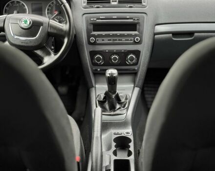 Черный Шкода Октавия, объемом двигателя 1.4 л и пробегом 237 тыс. км за 6700 $, фото 16 на Automoto.ua