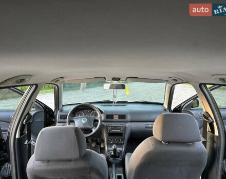 Черный Шкода Октавия, объемом двигателя 1.6 л и пробегом 200 тыс. км за 5800 $, фото 10 на Automoto.ua