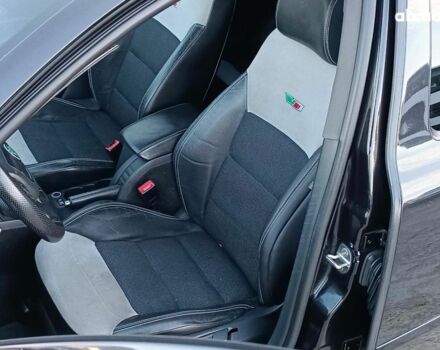 Черный Шкода Октавия, объемом двигателя 2 л и пробегом 252 тыс. км за 7990 $, фото 36 на Automoto.ua