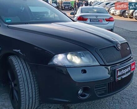 Чорний Шкода Октавія, об'ємом двигуна 2 л та пробігом 252 тис. км за 7990 $, фото 3 на Automoto.ua