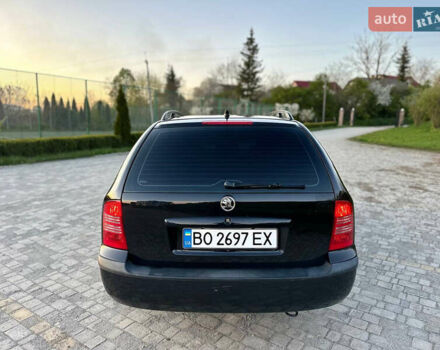 Черный Шкода Октавия, объемом двигателя 1.6 л и пробегом 200 тыс. км за 5800 $, фото 7 на Automoto.ua