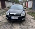 Черный Шкода Октавия, объемом двигателя 1.6 л и пробегом 232 тыс. км за 6500 $, фото 1 на Automoto.ua