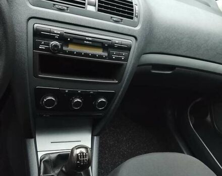 Черный Шкода Октавия, объемом двигателя 1.4 л и пробегом 233 тыс. км за 6950 $, фото 12 на Automoto.ua