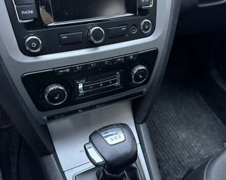 Черный Шкода Октавия, объемом двигателя 1.6 л и пробегом 250 тыс. км за 9300 $, фото 3 на Automoto.ua