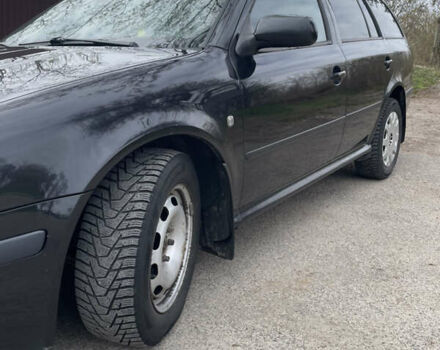Чорний Шкода Октавія, об'ємом двигуна 1.6 л та пробігом 196 тис. км за 5800 $, фото 2 на Automoto.ua