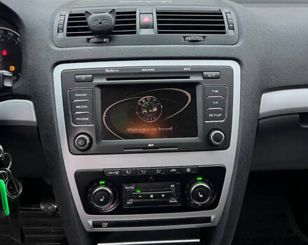 Черный Шкода Октавия, объемом двигателя 1.8 л и пробегом 208 тыс. км за 6800 $, фото 16 на Automoto.ua