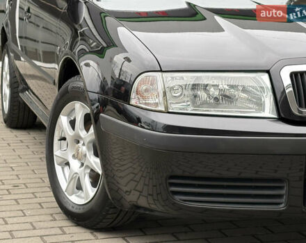 Черный Шкода Октавия, объемом двигателя 1.6 л и пробегом 218 тыс. км за 6777 $, фото 12 на Automoto.ua