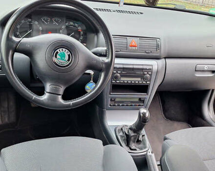 Чорний Шкода Октавія, об'ємом двигуна 1.6 л та пробігом 199 тис. км за 6600 $, фото 27 на Automoto.ua