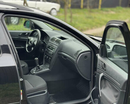 Черный Шкода Октавия, объемом двигателя 1.4 л и пробегом 237 тыс. км за 6700 $, фото 14 на Automoto.ua