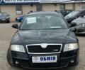 Черный Шкода Октавия, объемом двигателя 2 л и пробегом 215 тыс. км за 7900 $, фото 1 на Automoto.ua