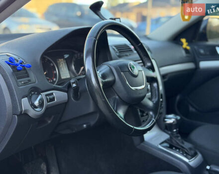 Черный Шкода Октавия, объемом двигателя 1.8 л и пробегом 270 тыс. км за 6550 $, фото 28 на Automoto.ua