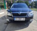 Чорний Шкода Октавія, об'ємом двигуна 1.8 л та пробігом 130 тис. км за 9300 $, фото 1 на Automoto.ua