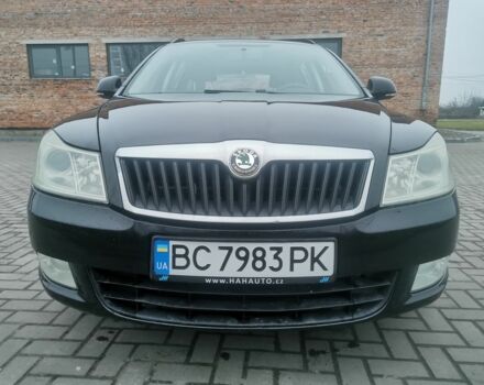 Черный Шкода Октавия, объемом двигателя 1.9 л и пробегом 380 тыс. км за 6500 $, фото 2 на Automoto.ua