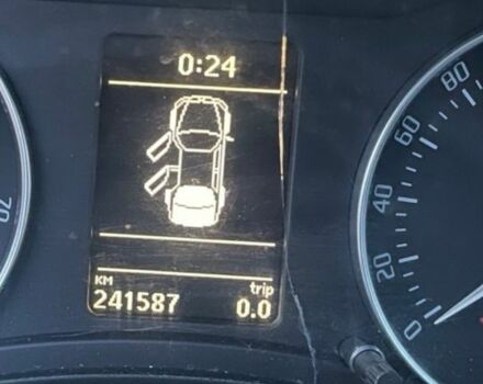 Черный Шкода Октавия, объемом двигателя 1.6 л и пробегом 241 тыс. км за 3211 $, фото 2 на Automoto.ua