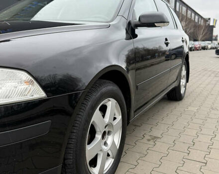 Черный Шкода Октавия, объемом двигателя 1.6 л и пробегом 197 тыс. км за 7500 $, фото 14 на Automoto.ua