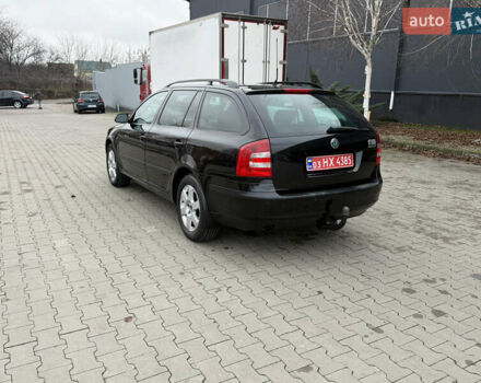Черный Шкода Октавия, объемом двигателя 1.6 л и пробегом 197 тыс. км за 7500 $, фото 5 на Automoto.ua