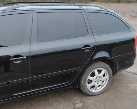 Черный Шкода Октавия, объемом двигателя 1.8 л и пробегом 212 тыс. км за 7700 $, фото 2 на Automoto.ua