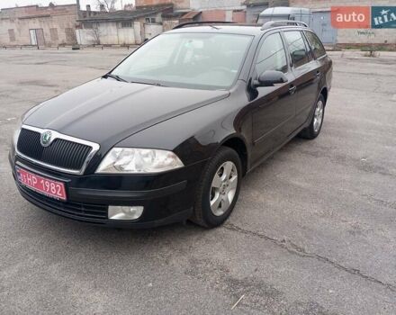 Чорний Шкода Октавія, об'ємом двигуна 1.6 л та пробігом 218 тис. км за 6700 $, фото 2 на Automoto.ua