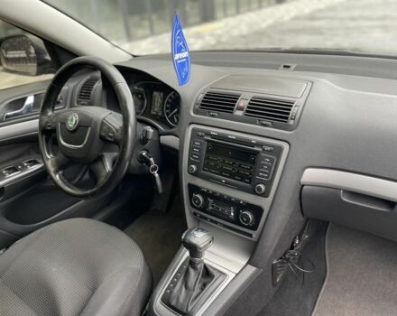 Чорний Шкода Октавія, об'ємом двигуна 0 л та пробігом 250 тис. км за 6300 $, фото 18 на Automoto.ua