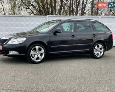 Черный Шкода Октавия, объемом двигателя 1.8 л и пробегом 207 тыс. км за 7300 $, фото 2 на Automoto.ua