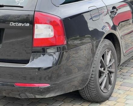Черный Шкода Октавия, объемом двигателя 2 л и пробегом 300 тыс. км за 8500 $, фото 7 на Automoto.ua
