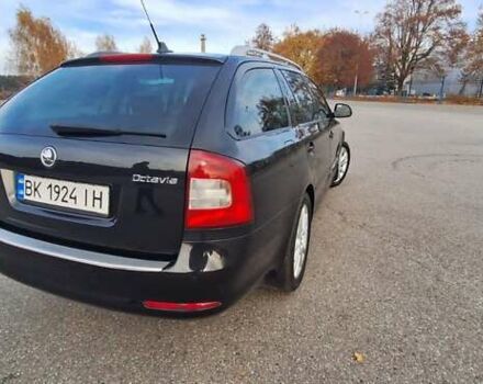 Черный Шкода Октавия, объемом двигателя 2 л и пробегом 277 тыс. км за 7200 $, фото 7 на Automoto.ua