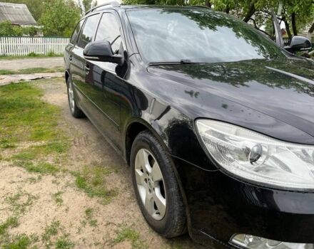 Черный Шкода Октавия, объемом двигателя 1.8 л и пробегом 206 тыс. км за 8000 $, фото 3 на Automoto.ua