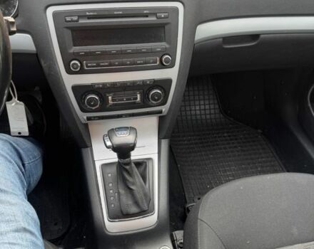 Чорний Шкода Октавія, об'ємом двигуна 2 л та пробігом 264 тис. км за 2100 $, фото 7 на Automoto.ua