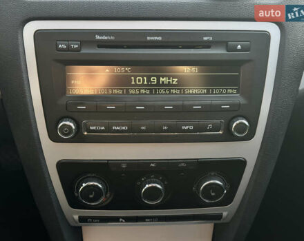 Черный Шкода Октавия, объемом двигателя 1.6 л и пробегом 261 тыс. км за 7400 $, фото 21 на Automoto.ua