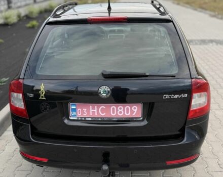 Черный Шкода Октавия, объемом двигателя 0 л и пробегом 219 тыс. км за 7200 $, фото 3 на Automoto.ua