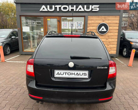 Черный Шкода Октавия, объемом двигателя 1.8 л и пробегом 208 тыс. км за 6800 $, фото 6 на Automoto.ua