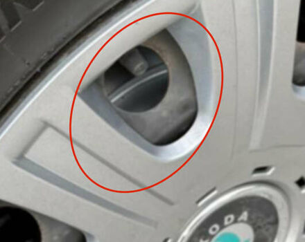 Шкода Октавія 2009 у Вінниці на Automoto.ua Чорний Шкода Октавія, об'ємом двигуна 1.6 л та пробігом 172 тис. км за 7999 $, фото 32 на Automoto.ua