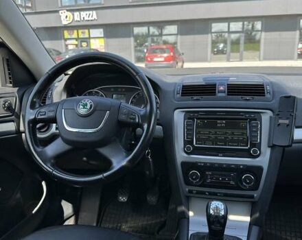 Черный Шкода Октавия, объемом двигателя 1.8 л и пробегом 250 тыс. км за 8300 $, фото 32 на Automoto.ua