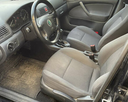 Черный Шкода Октавия, объемом двигателя 1.6 л и пробегом 217 тыс. км за 5700 $, фото 9 на Automoto.ua