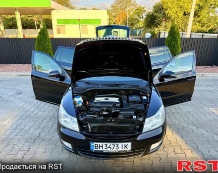 Черный Шкода Октавия, объемом двигателя 1.8 л и пробегом 256 тыс. км за 8350 $, фото 4 на Automoto.ua