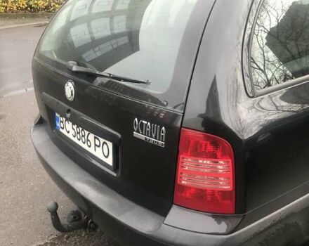 Чорний Шкода Октавія, об'ємом двигуна 1.6 л та пробігом 218 тис. км за 5350 $, фото 5 на Automoto.ua