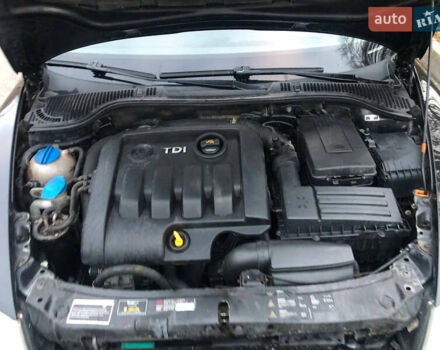 Чорний Шкода Октавія, об'ємом двигуна 1.9 л та пробігом 259 тис. км за 7400 $, фото 10 на Automoto.ua